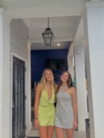 Lili Pavesi and Avery Scrivner, Social Media Manager's